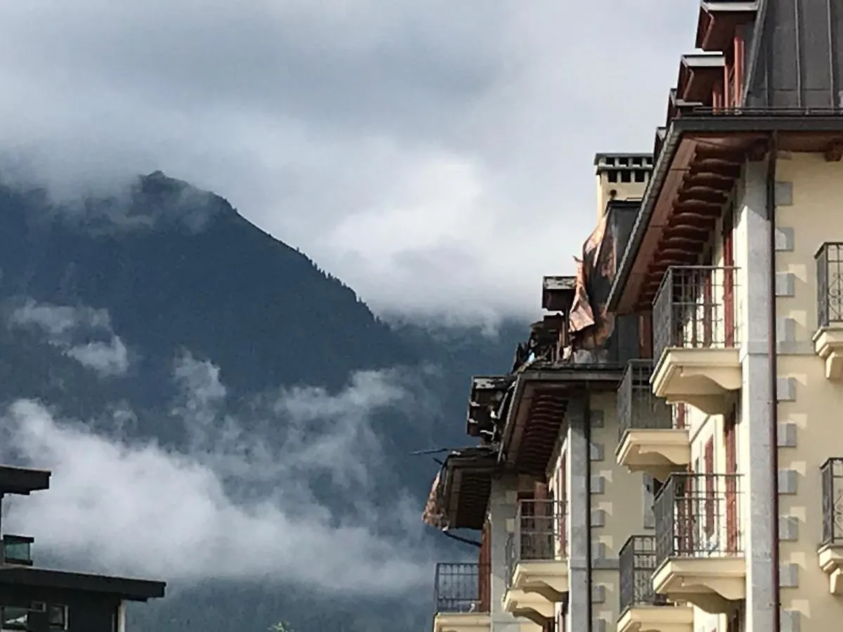 T2 Centre Chamonix Avec Parking Prive Et Wifi - Fr-1-507-42 Apartment France