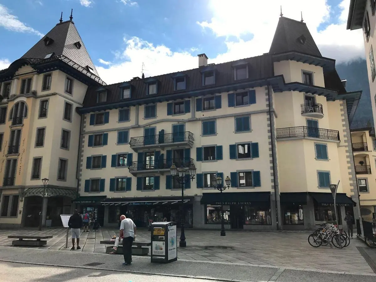 T2 Centre Chamonix Avec Parking Prive Et Wifi - Fr-1-507-42 Apartment